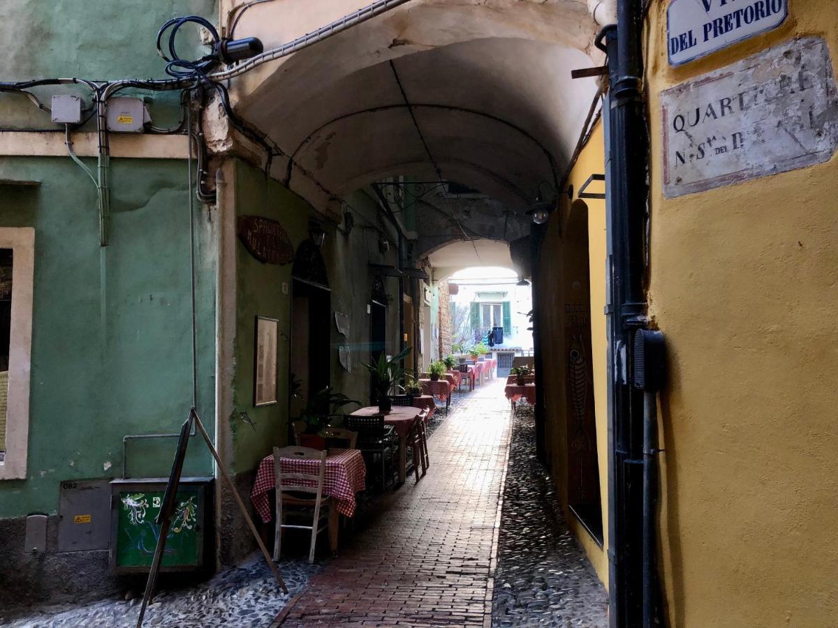 Appartamento Ai Piedi Della Pigna Санремо Екстер'єр фото