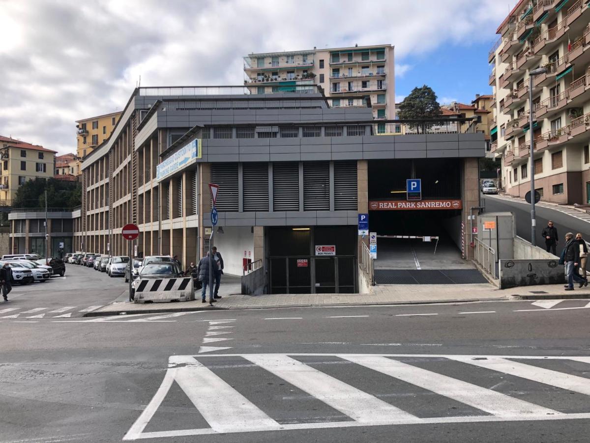 Appartamento Ai Piedi Della Pigna Санремо Екстер'єр фото
